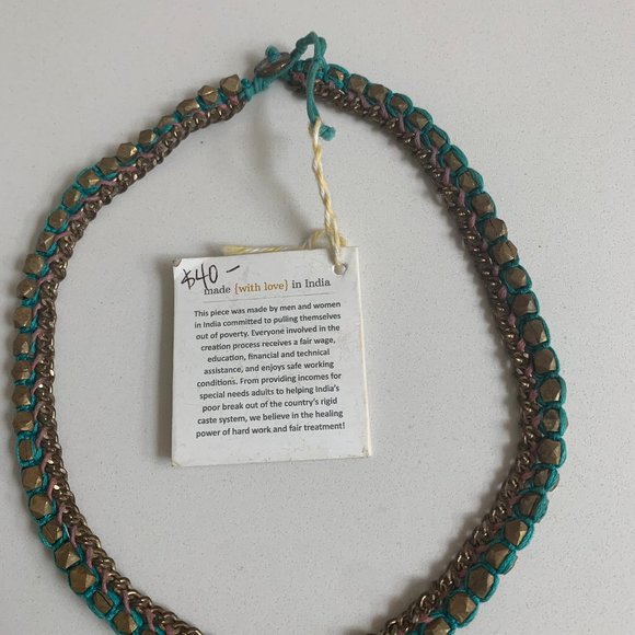 Turqoiuse Necklace - Picture 2 of 2